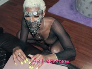 AriHoneydew