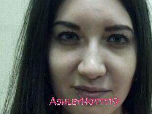 AshleyHottt19