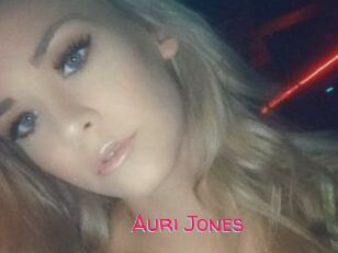 Auri_Jones