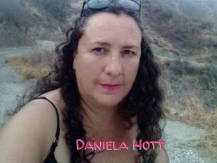 Daniela_Hott