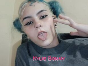 Kylie_Bonny