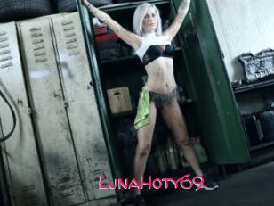 LunaHoty69