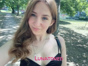 Lunatoned