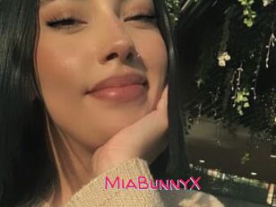 MiaBunnyX