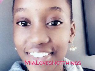 MiaLovesHotthings
