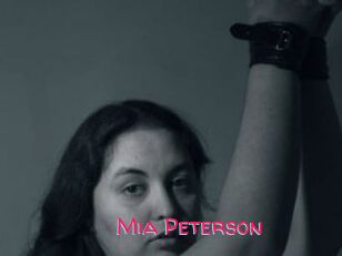 Mia_Peterson