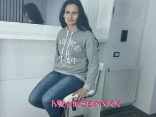 MonikSexyXXX