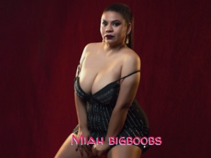 Miah_bigboobs