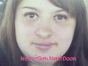 NerdyGirlNxxxtDoor