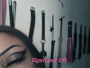 RoxyLove_69