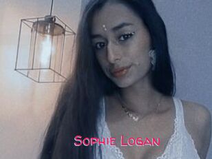 Sophie_Logan